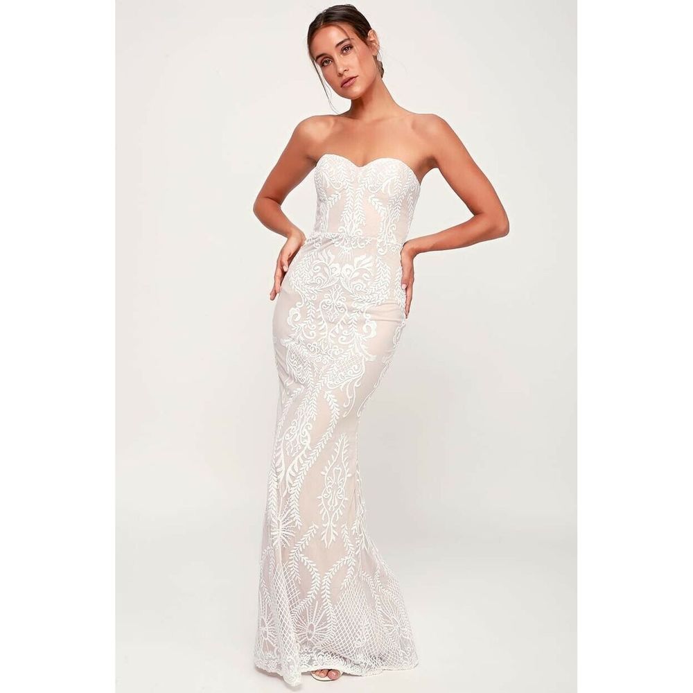 Lulu's You Belong With Me Embroidered Gown